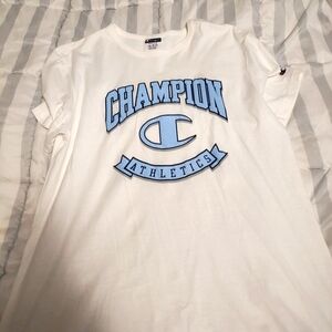 Champion T-shirt